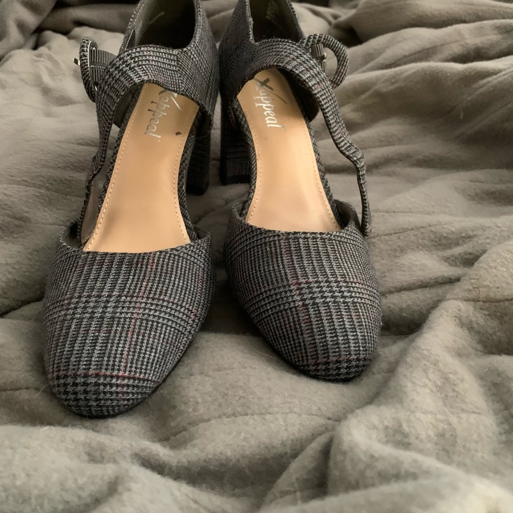 Plaid dress shoes